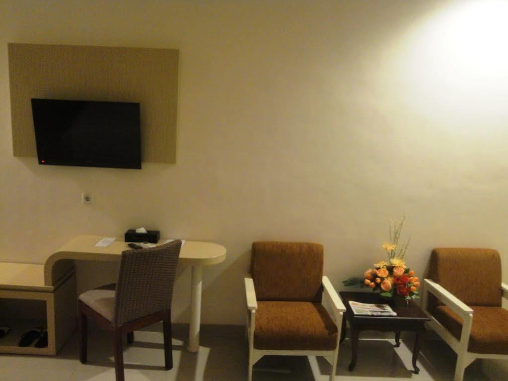 Ramayana Hotel Macáçar Exterior foto